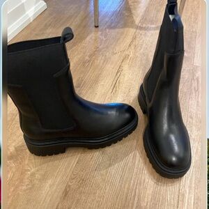 New. USA size 40, ordered on the website. I’m small, I’ve got a size of $130